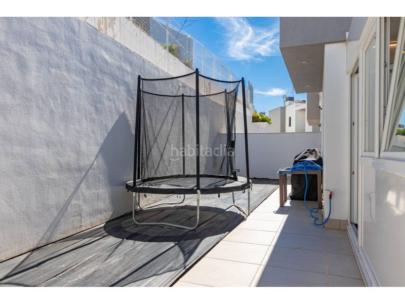 Foto 967f46a3-d2aa-4602-92c6-506e13d682c4. Towny house with parking in Viña Málaga Torre del Mar