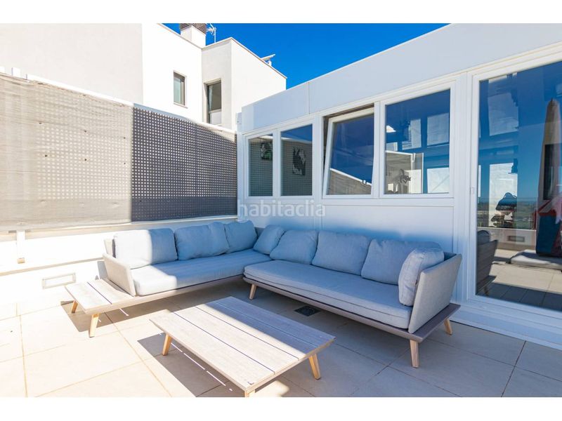 Foto f62717f0-23ac-4118-9d70-1de17462cfbd. Towny house with parking in Viña Málaga Torre del Mar