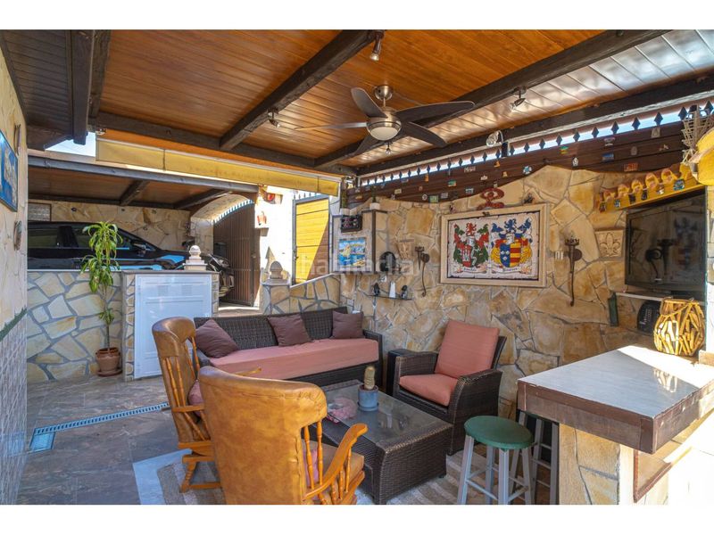 Foto aba96a54-4d4b-4bd9-bce8-718a4cf5d473. Haus mit parking in La Cala del Moral Rincón de la Victoria