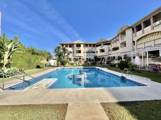 Location Appartement  Avenida mediterráneo. Alquiler larga temporada 2da linea de playa rincon de la victori
