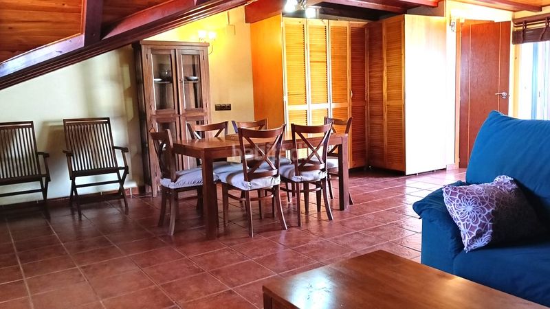 Foto 41b84e1c-ce82-4698-b632-060b3859eca6. Casa adossada amb aparcament a Xeraco