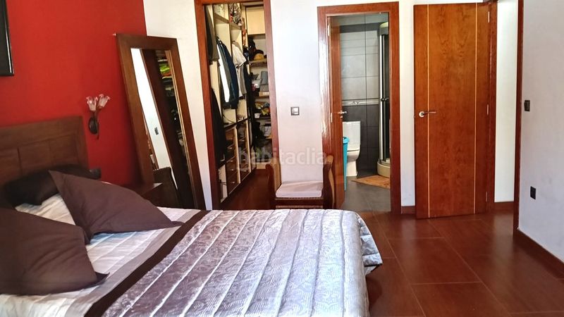 Foto 78aab840-c78c-4a1e-9af9-b340eb4bbbdb. Casa adossada amb aparcament a Xeraco