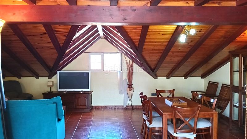 Foto f4c55896-054b-4410-b9b1-4c56e7ea0615. Casa adossada amb aparcament a Xeraco