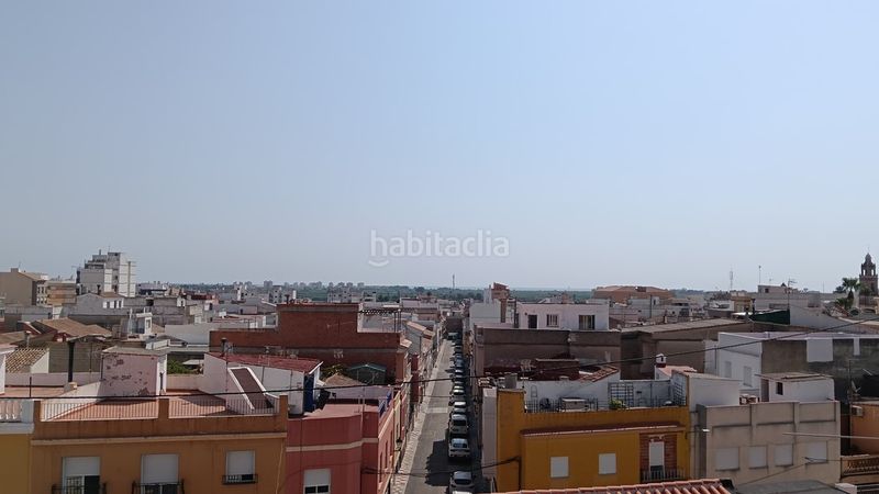 Foto b47d7fdf-9deb-413a-b920-30f3219188a1. Casa adossada a avenida valencia 41 a Xeraco