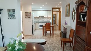 Appartement  Carrer pintor sorolla 2. Vivienda con terraza en edificio particular