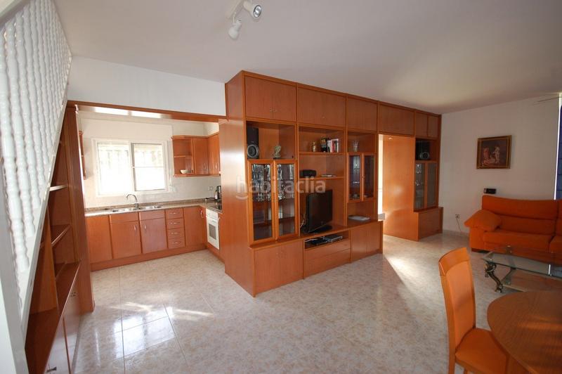 Foto 63780340-5e7b-4f76-853e-64c30e8af46a. Xalet a calle d'Amposta 11 a Eucaliptus - Poble Nou del Delta Amposta