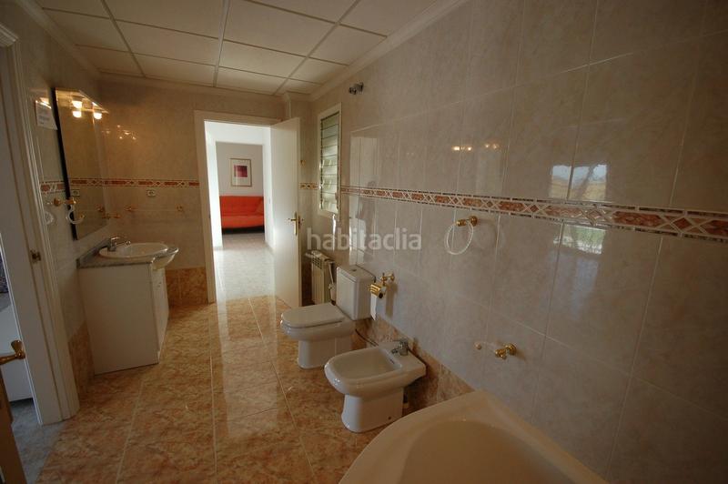 Foto ca80702f-b181-409e-a6b6-6da78c366916. Xalet a calle d'Amposta 11 a Eucaliptus - Poble Nou del Delta Amposta