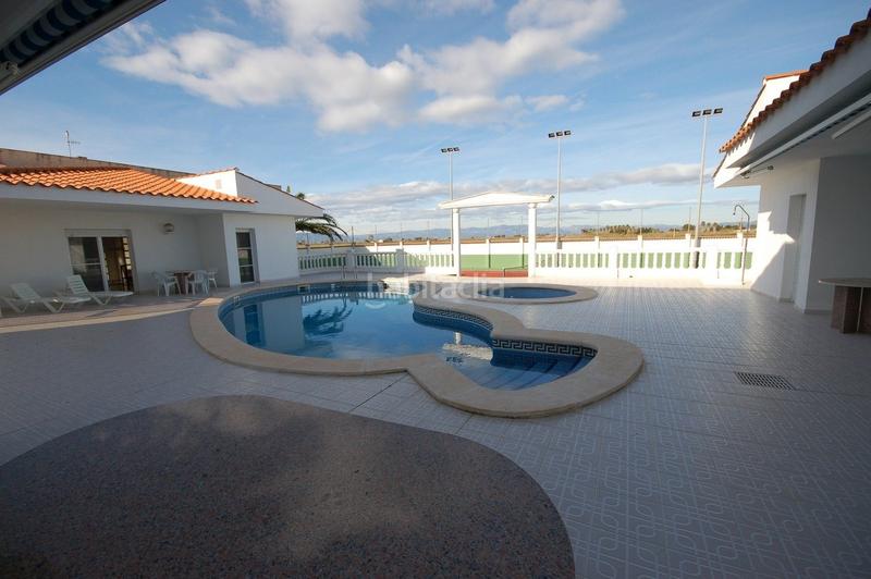 Foto cbc29ad4-2436-4f5b-8bf3-81753a7daab3. Xalet a calle d'Amposta 11 a Eucaliptus - Poble Nou del Delta Amposta