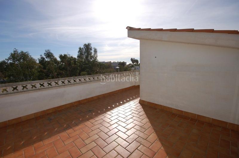 Foto df029f23-2131-4e05-8fd4-f701a18a585f. Xalet a calle d'Amposta 11 a Eucaliptus - Poble Nou del Delta Amposta