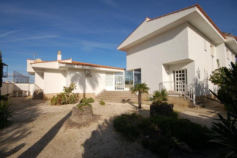 Foto f56dca14-0010-4a47-b48c-954acc5a36ef. Xalet a calle d'Amposta 11 a Eucaliptus - Poble Nou del Delta Amposta