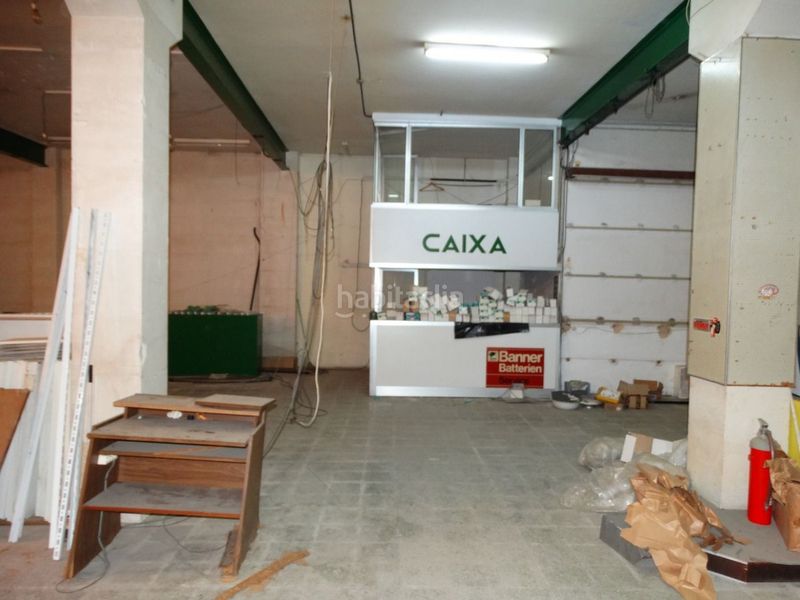 Foto 505130b5-a1f1-465d-95d5-d76e65e3802f. Local comercial en calle ronda 40 excelente i amplio local comercial en el centro en Amposta