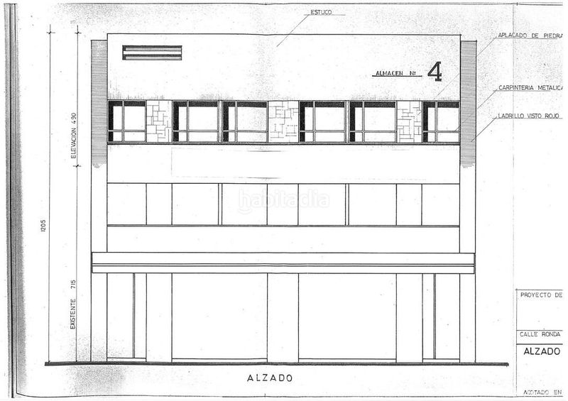 Foto cf4feaa3-cb0b-42e9-ab16-6557b7ba2aba. Local comercial en calle ronda 40 excelente i amplio local comercial en el centro en Amposta