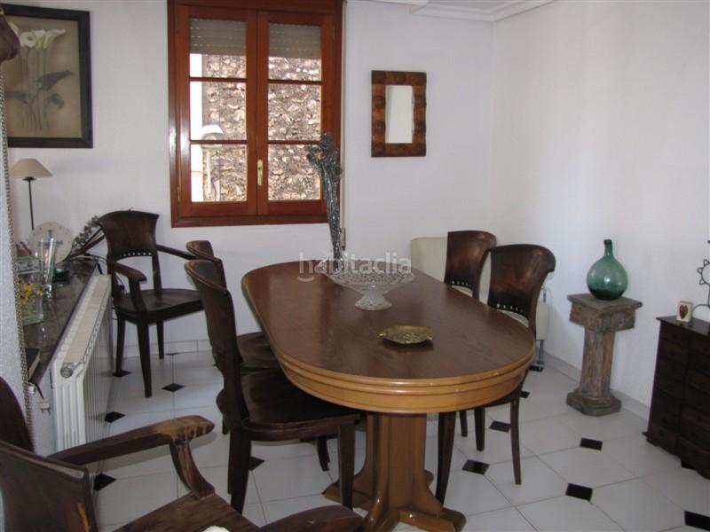 Foto 36cc27f8-a763-4960-89af-bc400e82a930. Edificio en major 31 hostal en santa barbara en Santa Bàrbara