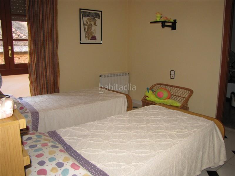 Foto a4de0fe3-3332-449c-a102-7dbc7097b191. Edificio en major 31 hostal en santa barbara en Santa Bàrbara