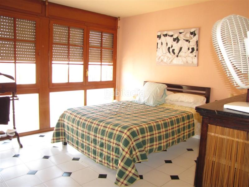 Foto cfeb0b74-1399-41ed-8738-15b18b5b72dc. Edificio en major 31 hostal en santa barbara en Santa Bàrbara