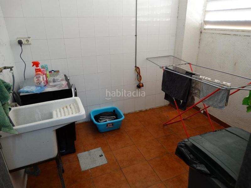 Foto 04f8d150-a5ae-4ff8-99c1-a33e2c75a958. Casa adossada a estacio de l' 17 a Aldea (L´)