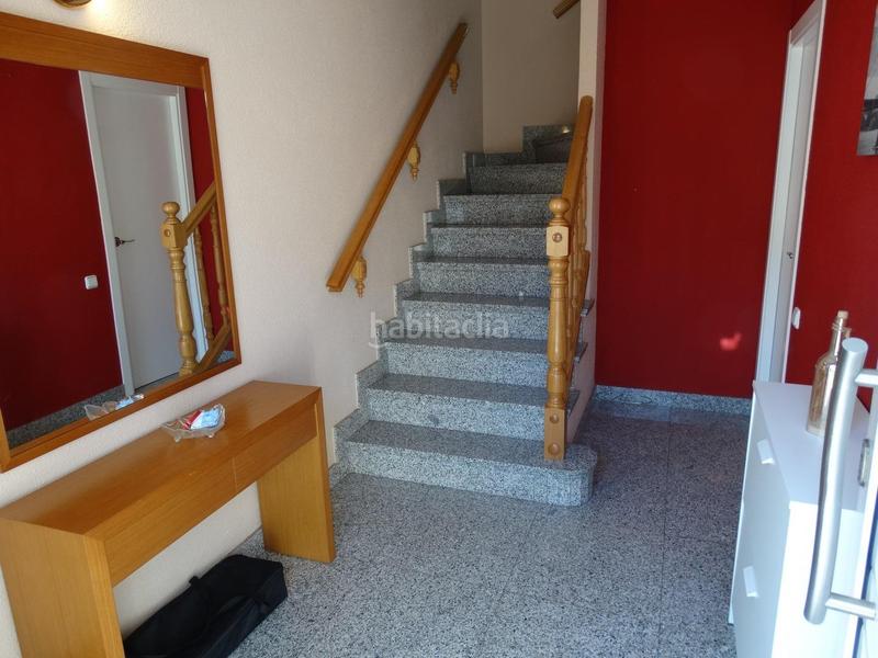 Foto 0ff35e9e-d421-4a7e-a66e-e54290516d34. Casa adossada a estacio de l' 17 a Aldea (L´)