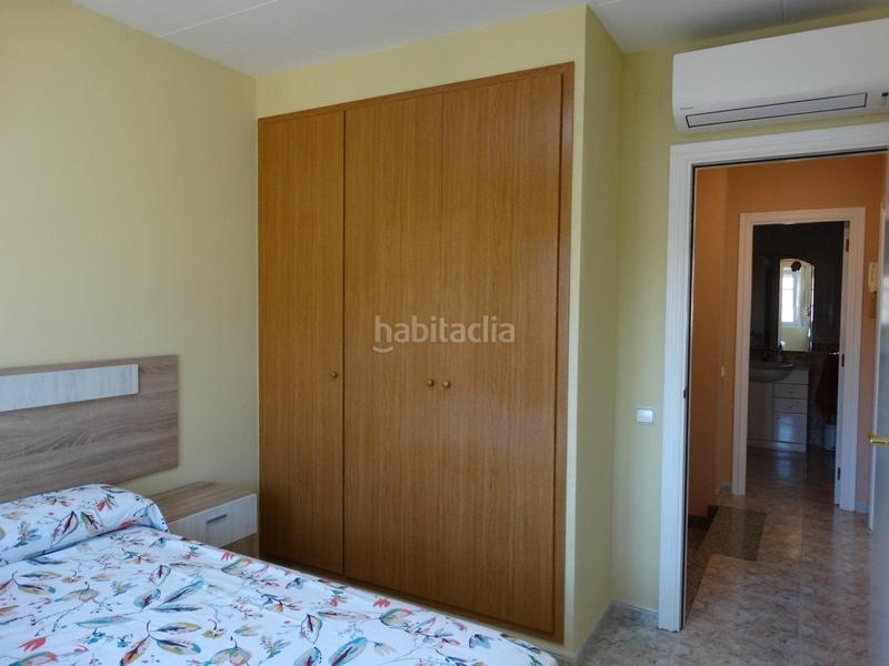 Foto 635c1516-9c64-4f19-b04c-c2a208fda063. Casa adossada a estacio de l' 17 a Aldea (L´)
