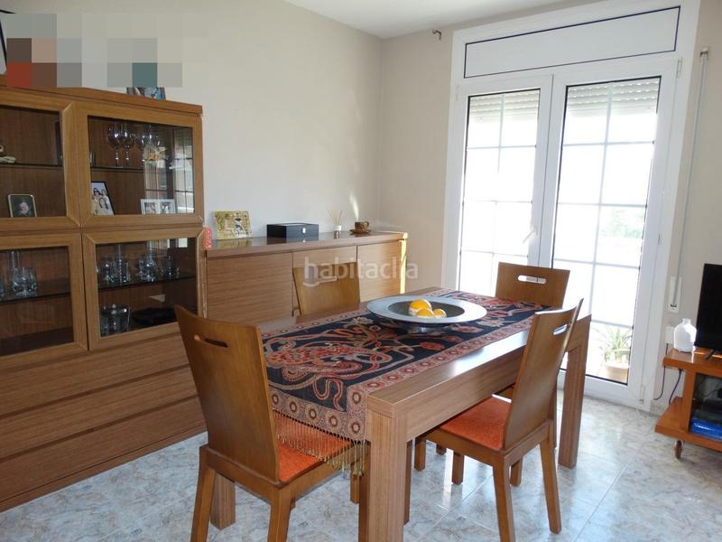 Foto 8ecb562e-f1b2-42ae-bb8f-dbaaf97bf946. Casa adossada a estacio de l' 17 a Aldea (L´)