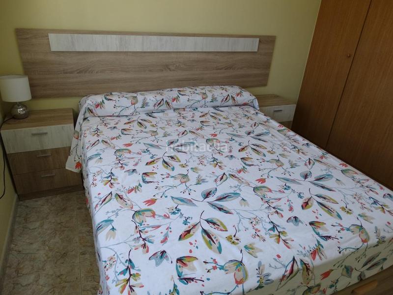 Foto c692a7a9-71c7-4661-8605-81fde3473207. Casa adossada a estacio de l' 17 a Aldea (L´)