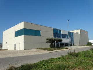 Nau industrial a Loira 46. Nave industrial frente n340 en poligono oriola en amposta