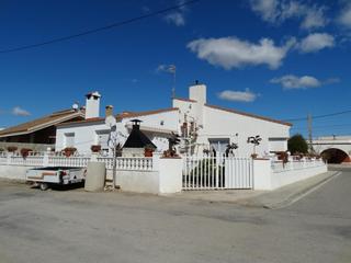 House in Major 124. Casa chalet en els muntells  delta del ebro