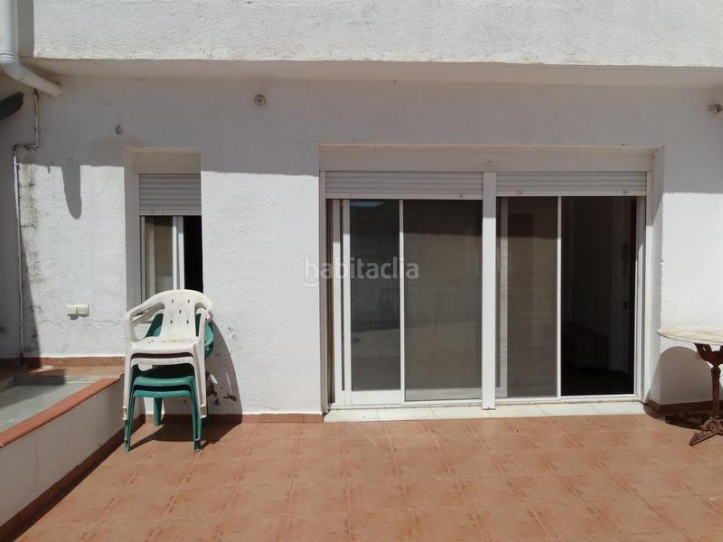 Foto 530a7734-742d-41b0-826e-bfa7a27aef08. Ático acogedor ático con amplia terraza en ubicación céntrica en Amposta