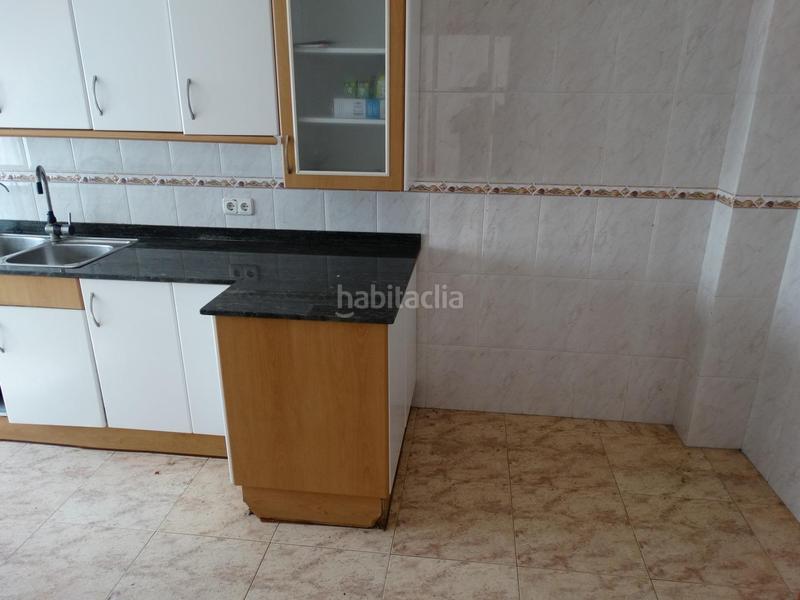 Foto d1806798-4a2d-4de0-ba10-a09c42a0df36. Piso en brasil 10 piso con terraza, parking y trastero en Amposta