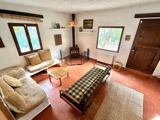 Masia a Godall. Finca autosuficiente con casa reformada y legalizada, 7.000 m2 y