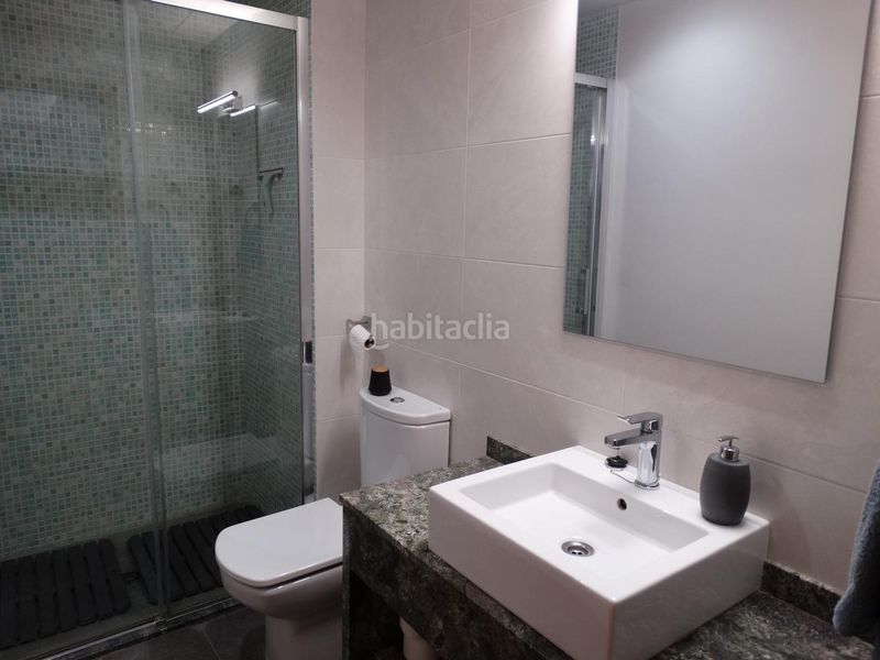 Foto 394c19ce-b0fa-4fbd-947e-d6abff2fcf1e. Casa adossada amb aparcament a Aldea (L´)