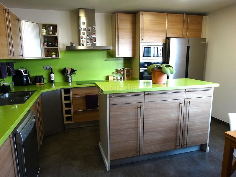 Foto 6fd76a78-922b-47c8-bc68-2d7b76d1787c. Casa adossada amb aparcament a Aldea (L´)