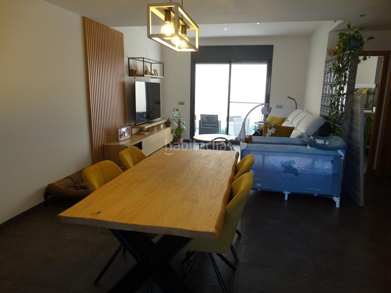 Foto 93d2b25c-5678-4e45-9818-f916224dff6d. Casa adossada amb aparcament a Aldea (L´)