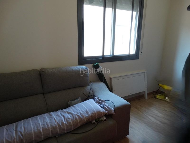 Foto b5b0fa2a-0ddf-4264-ac64-b86db7df6134. Casa adossada amb aparcament a Aldea (L´)