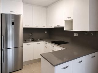 Pis  Salamanca 13. Piso de 1 dormitorio en amposta, con ascensor y balcón