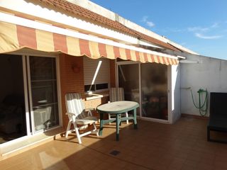 Dachwohnung  Barcelona 73. Ático de 2 dormitorios con gran terraza de 25 m2 y parking en am