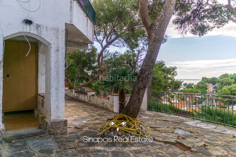 Foto 57ce3221-0e2c-49ba-97b9-09ae669da36c. Casa amb xemeneia aparcament piscina a Bellamar Castelldefels