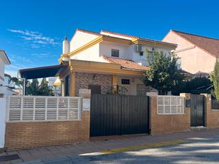 Xalet  Calle hernn corts. Chalet independiente en nuevo portil