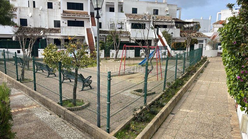 Foto 0c755ef5-b3a9-48e0-bb8d-f9cf06bb60b0. Apartament amb aparcament piscina a El Portil