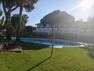 Semi detached house  Calle hernández de córdoba. ? adosado exclusivo en el golf: 3 dormitorios y 3 baños en nuevo