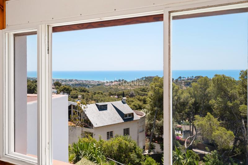 Foto 886ce8ac-bc34-46e3-8404-1d8a324055f6. Alquiler casa hermosa casa en alquiler en Bellamar Castelldefels