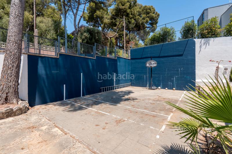 Foto 2323c261-f113-4da2-8e52-24193b24e7ed. Lloguer casa amb xemeneia aparcament piscina a Bellamar Castelldefels