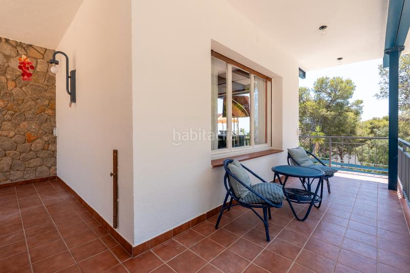 Foto 82870404-2ee6-47a4-9fbe-227963fc3d82. Lloguer casa amb xemeneia aparcament piscina a Bellamar Castelldefels