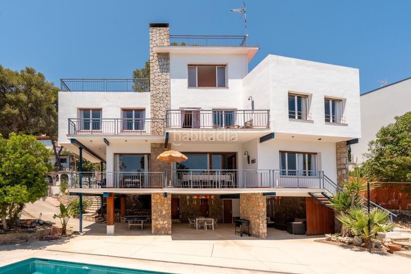 Foto 6092bea1-7df1-43af-ae41-66264dd6ebc8. Miete haus mit kamin parking pool in Bellamar Castelldefels