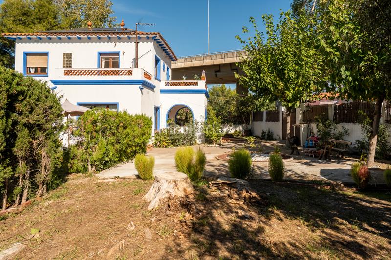 Foto 4a3aedf4-6f98-46df-b5f4-89604fc4a393. Affitto casa con camino in Les Botigues Castelldefels