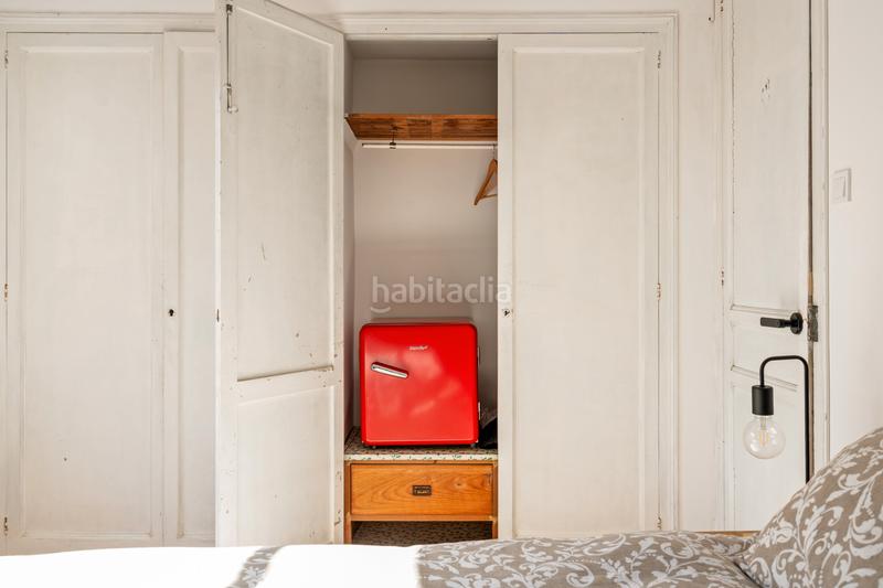 Foto 51565ad7-7329-43b5-959d-ff243497ea76. Location maison avec cheminée dans Les Botigues Castelldefels