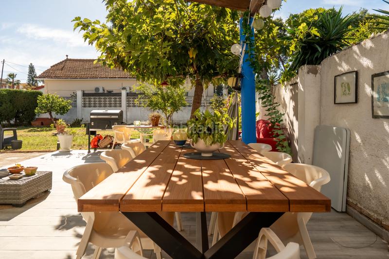 Foto 6e0b4623-1ee7-478a-9a97-08ede8e3a210. Rent house with fireplace in Les Botigues Castelldefels