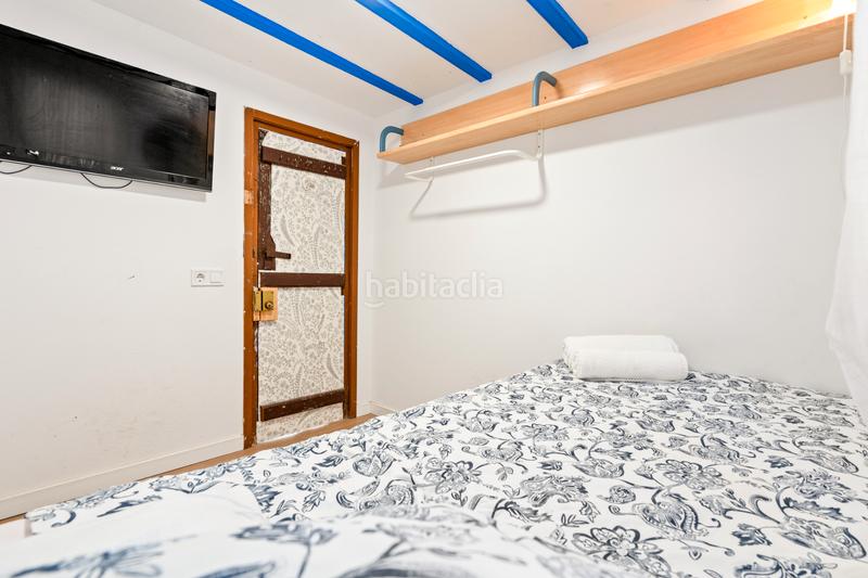 Foto 8e46bf6d-6fbb-4557-9f12-861933c2eb39. Rent house with fireplace in Les Botigues Castelldefels