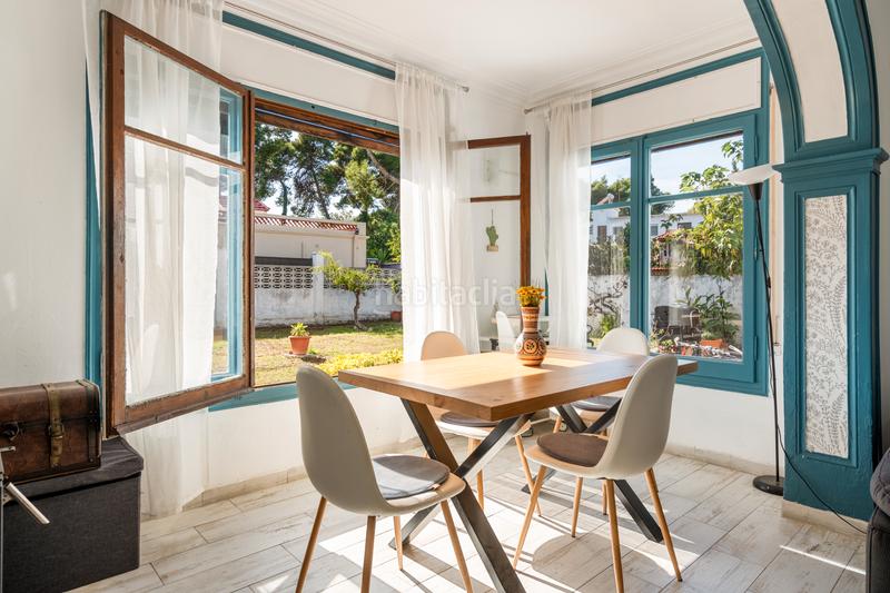 Foto dd164ad1-2f5b-4ffa-886b-7af0be66adf6. Rent house with fireplace in Les Botigues Castelldefels