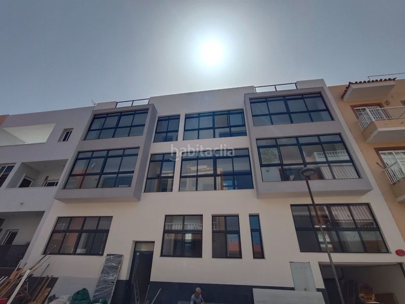 Foto 789dcb69-ce5d-45cb-b1d5-b656003dd9f4. Apartament amb piscina a Playa de San Juan Guía de Isora