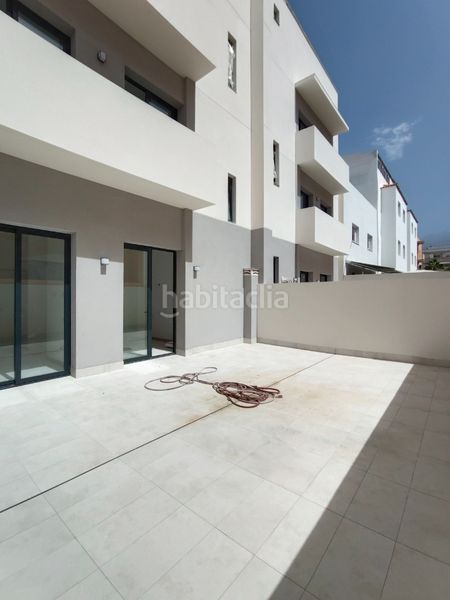 Foto d9be3634-e3ac-489e-9deb-a65e351536e2. Apartament amb piscina a Playa de San Juan Guía de Isora